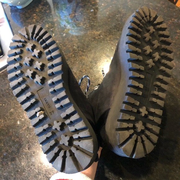 Ganni lined “winter Hiking” boots. 11” long. Listed size 39. Fits size 8-9 - Picture 7 of 12